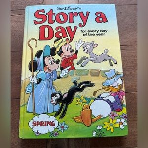 Disney’s Story A Day Book Spring Edition Vintage 1978 Hardcover